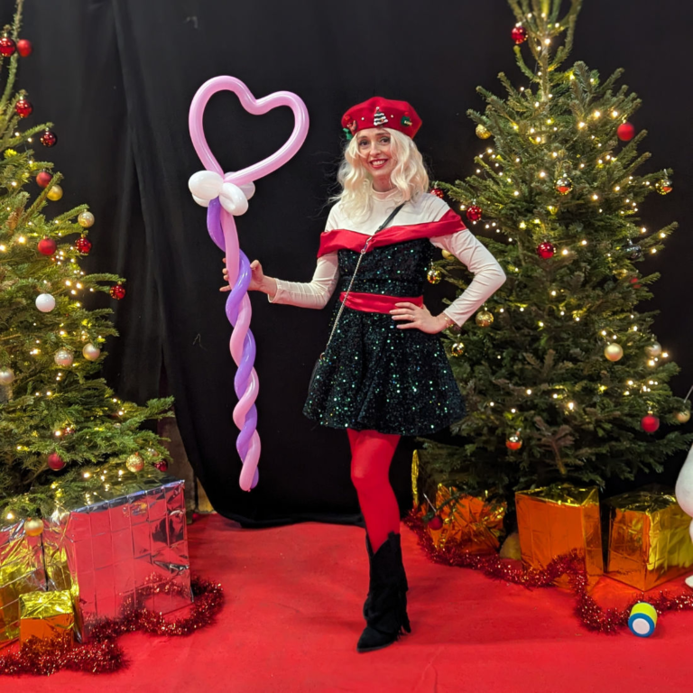 artiste sculpteur de ballons lutin